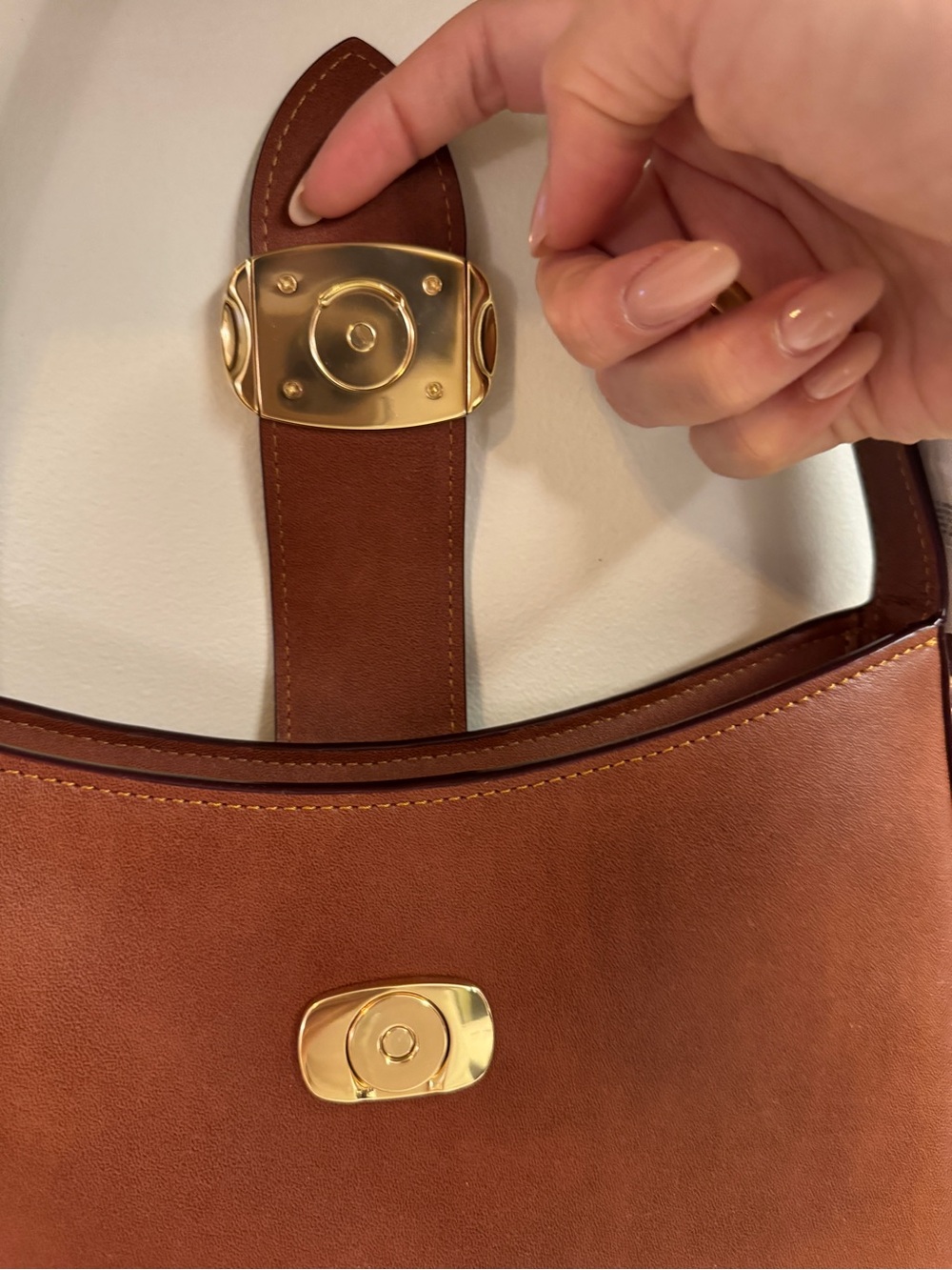 Coach Eliza Shoulder Bag - Picture 5 of 8